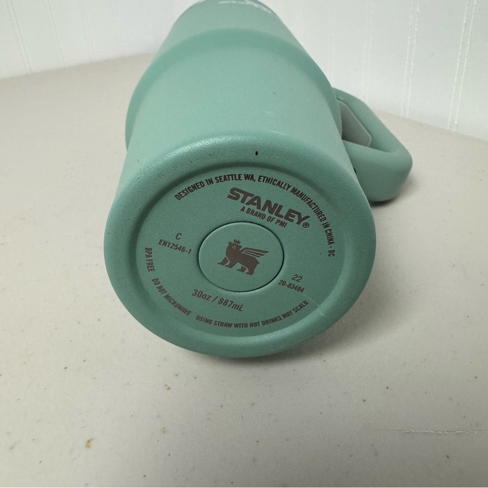 Stanley Teal Travel Tumbler with Handle - Picture 3 of 5